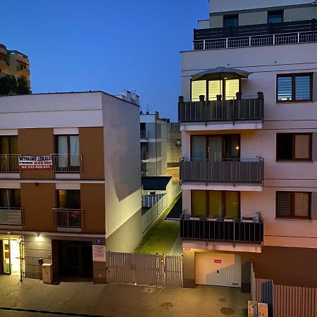 Piekarnia Apartamenty Manufaktura, Parking, Dostep Na Kod, Klima, 1-3 Pokoje, Prywatna Kamienica วูดช์ ภายนอก รูปภาพ