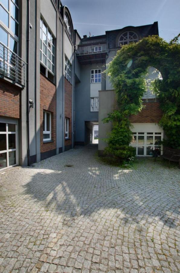 Piekarnia Apartamenty Manufaktura, Parking, Dostep Na Kod, Klima, 1-3 Pokoje, Prywatna Kamienica วูดช์ ภายนอก รูปภาพ