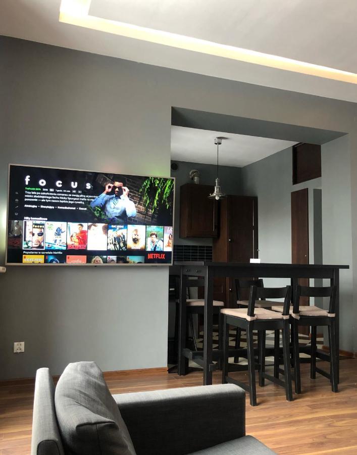 Piekarnia Apartamenty Manufaktura, Parking, Dostep Na Kod, Klima, 1-3 Pokoje, Prywatna Kamienica วูดช์ ภายนอก รูปภาพ