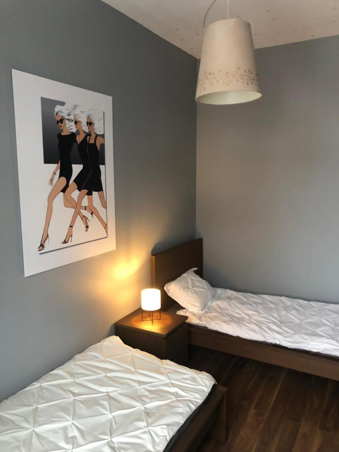 Piekarnia Apartamenty Manufaktura, Parking, Dostep Na Kod, Klima, 1-3 Pokoje, Prywatna Kamienica วูดช์ ภายนอก รูปภาพ