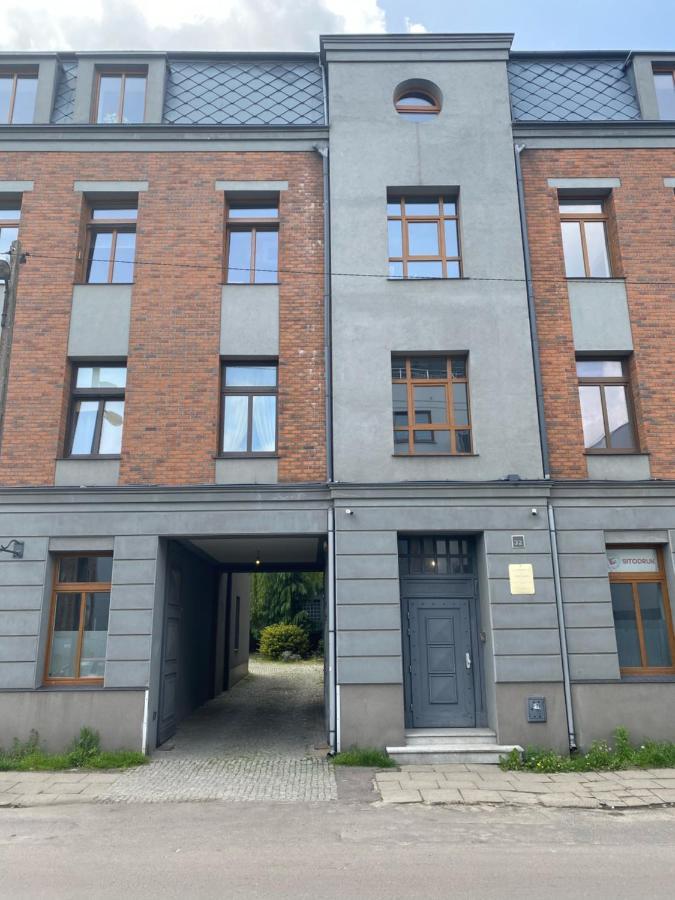 Piekarnia Apartamenty Manufaktura, Parking, Dostep Na Kod, Klima, 1-3 Pokoje, Prywatna Kamienica วูดช์ ภายนอก รูปภาพ