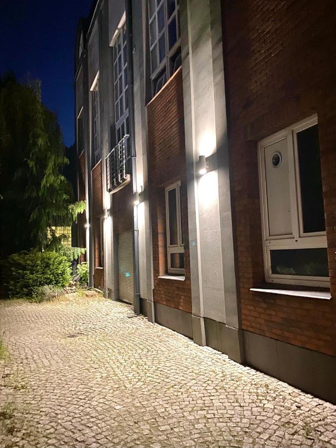 Piekarnia Apartamenty Manufaktura, Parking, Dostep Na Kod, Klima, 1-3 Pokoje, Prywatna Kamienica วูดช์ ภายนอก รูปภาพ